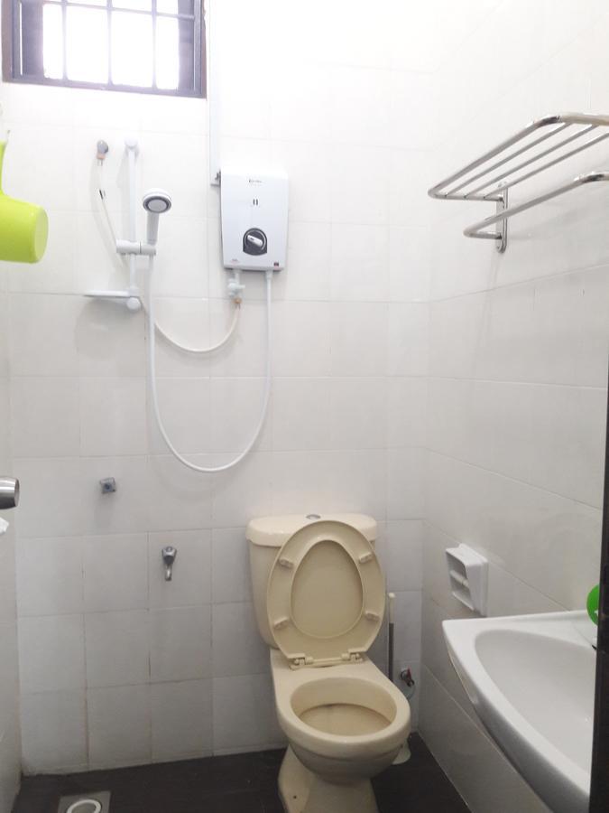 Jb Homestay Bukit Indah Wifi Ciq Mall Legoland Free Parking Johor Bahru Buitenkant foto