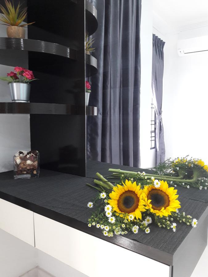 Jb Homestay Bukit Indah Wifi Ciq Mall Legoland Free Parking Johor Bahru Buitenkant foto