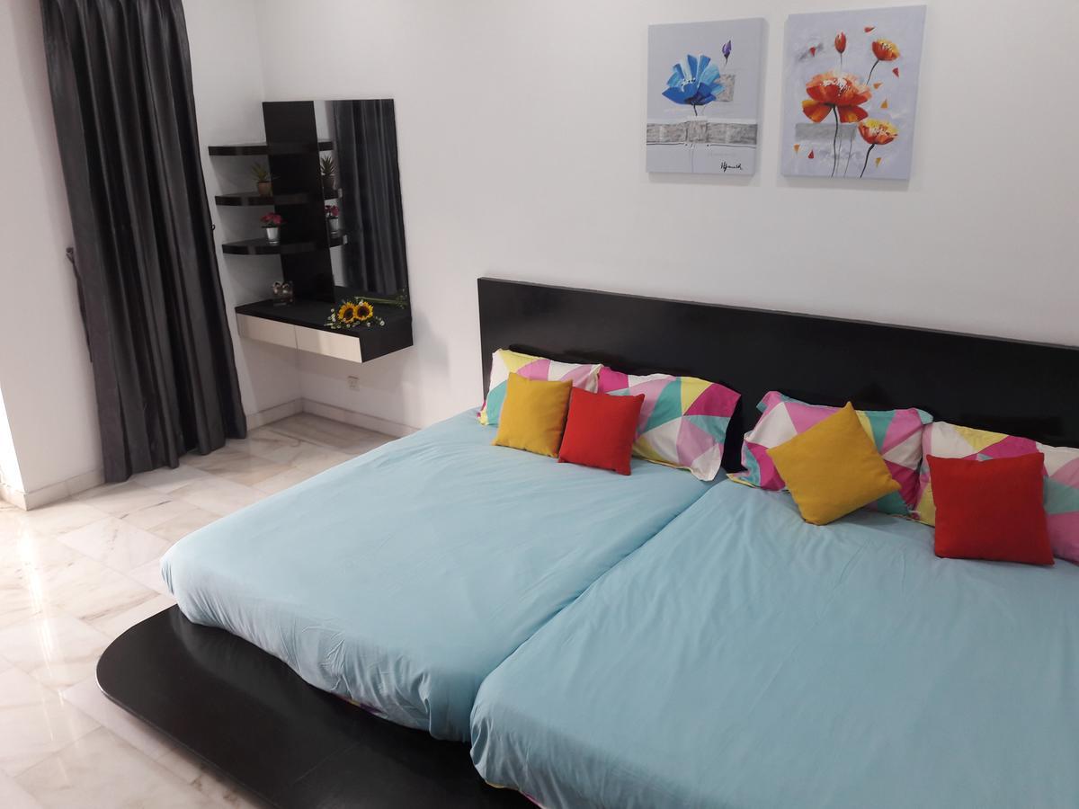 Jb Homestay Bukit Indah Wifi Ciq Mall Legoland Free Parking Johor Bahru Buitenkant foto